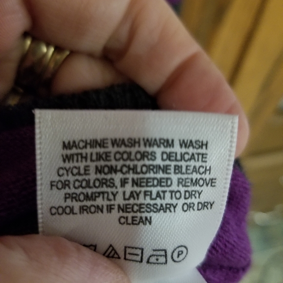 Liz Claiborne Xlg sweater - Picture 6 of 7